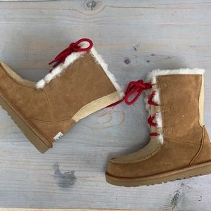 ugg Lasalle red laces holiday boots kids 13 new